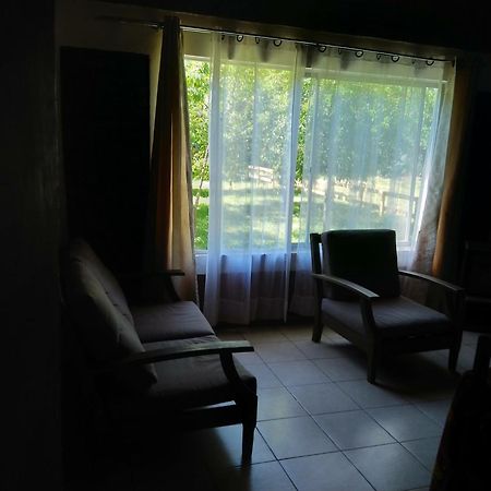 El Manzano  Camping & Hospedaje Rio Laja חדר תמונה